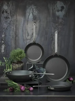 Black Iron Wok