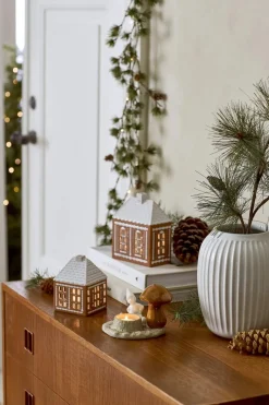 Christmas Tales Fyrfadsstage - Julelys