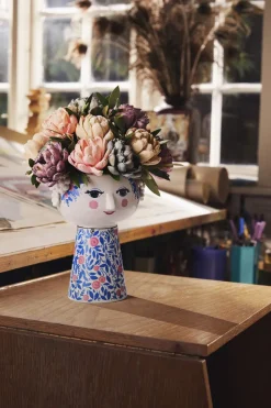 Eva Vase