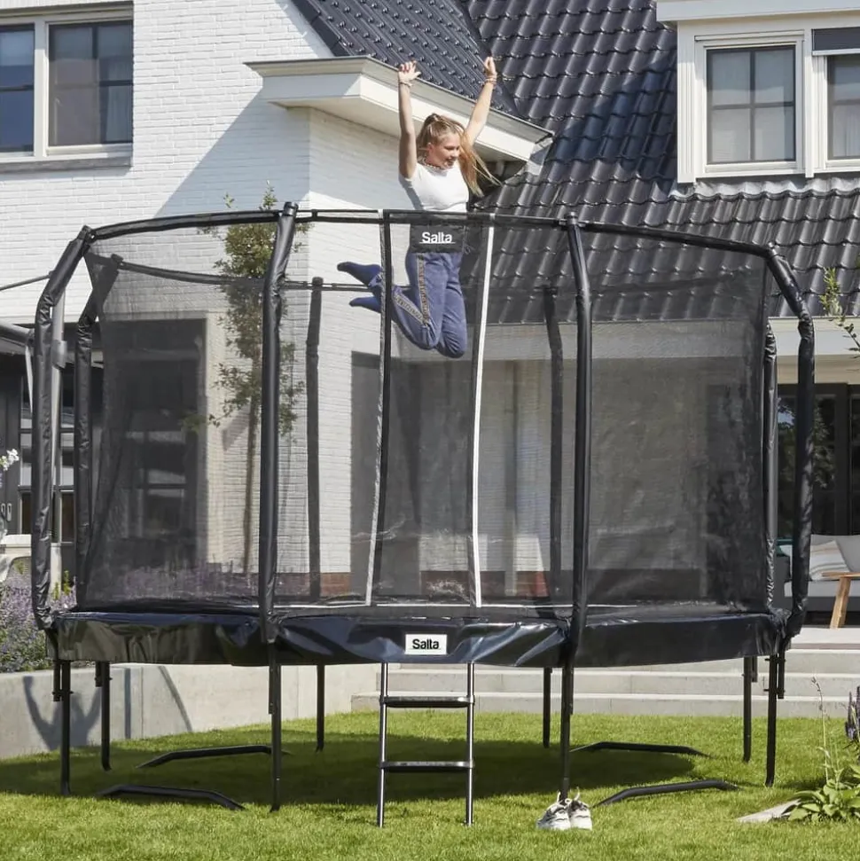 First Class Trampolin