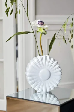Flower Vase - Marguerit