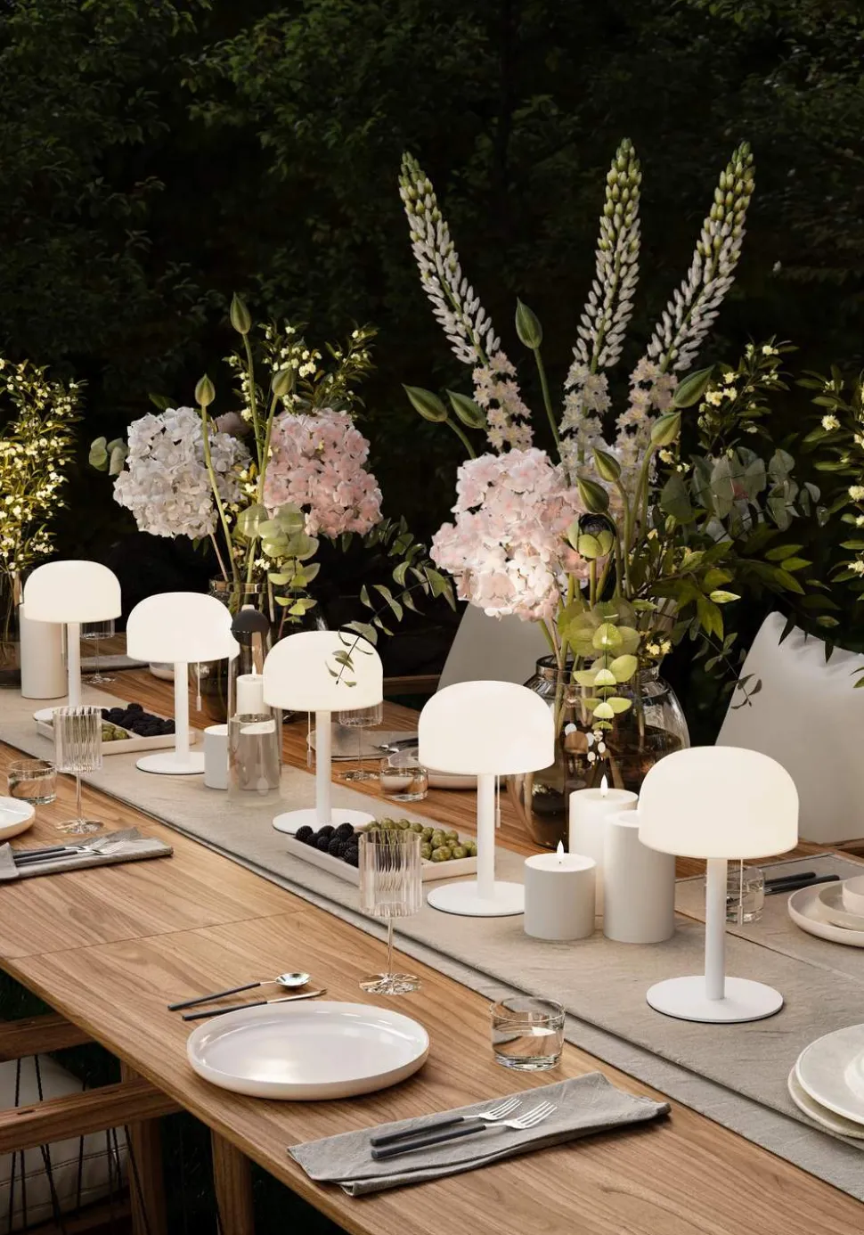 Ikon Smooth LED Bordlampe