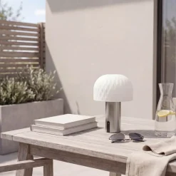 Ikon Solar LED Bordlampe