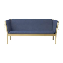 J149 Sofa