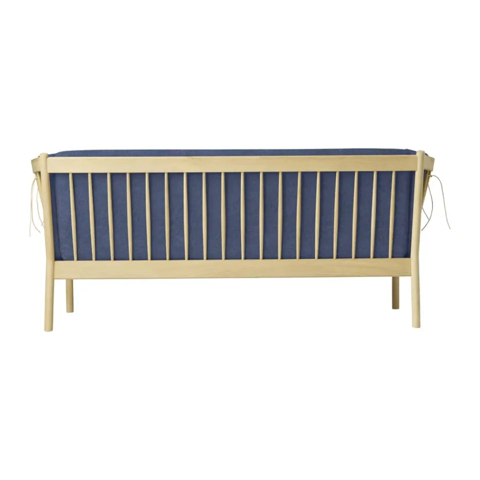 J149 Sofa