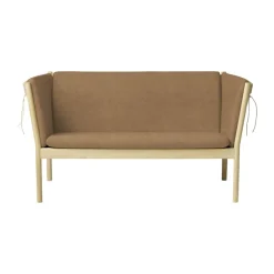 J148 Sofa