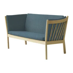 J148 Sofa