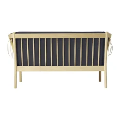 J148 Sofa