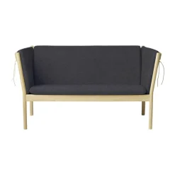 J148 Sofa