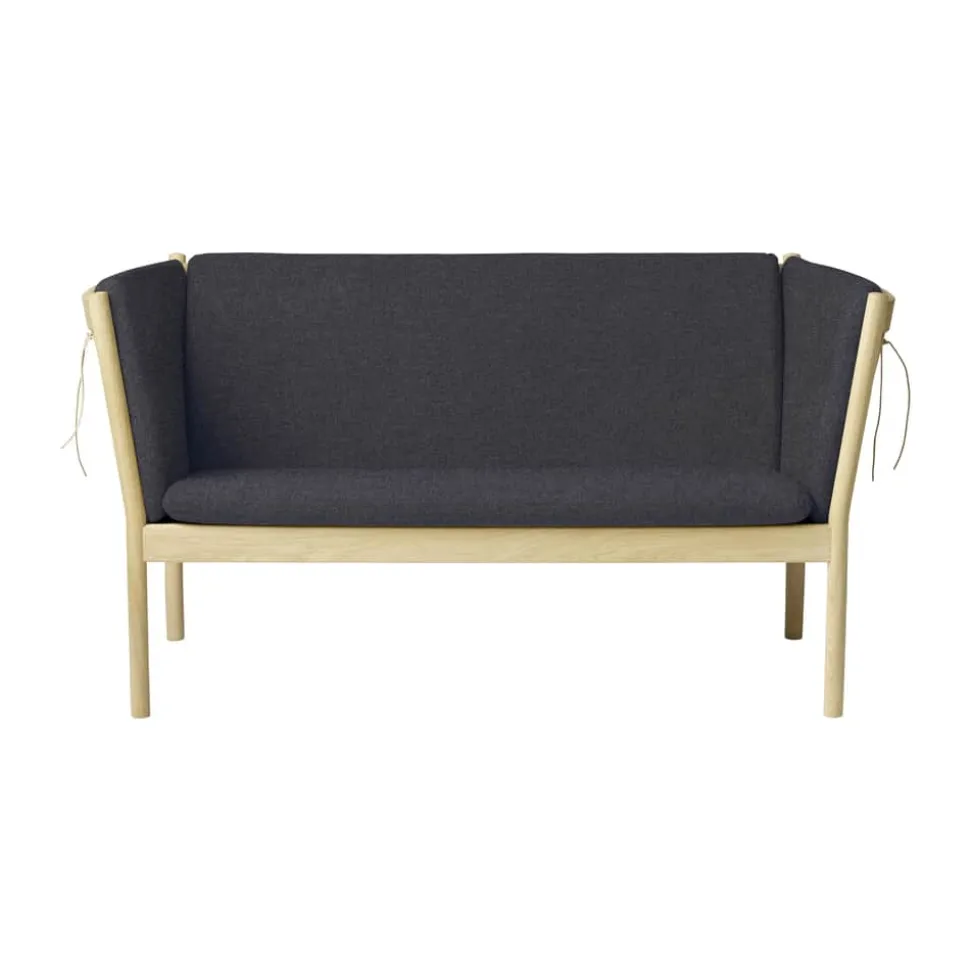 J148 Sofa