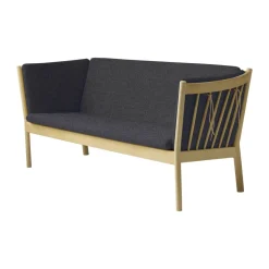 J149 Sofa