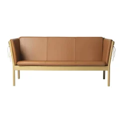 J149 Sofa
