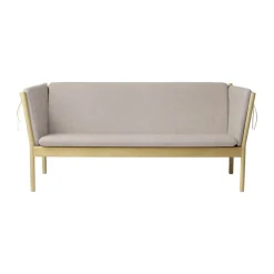 J149 Sofa