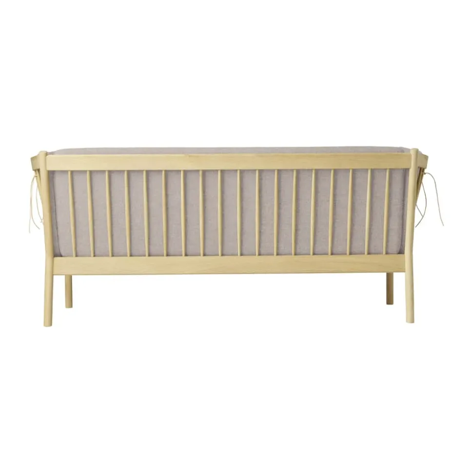J149 Sofa