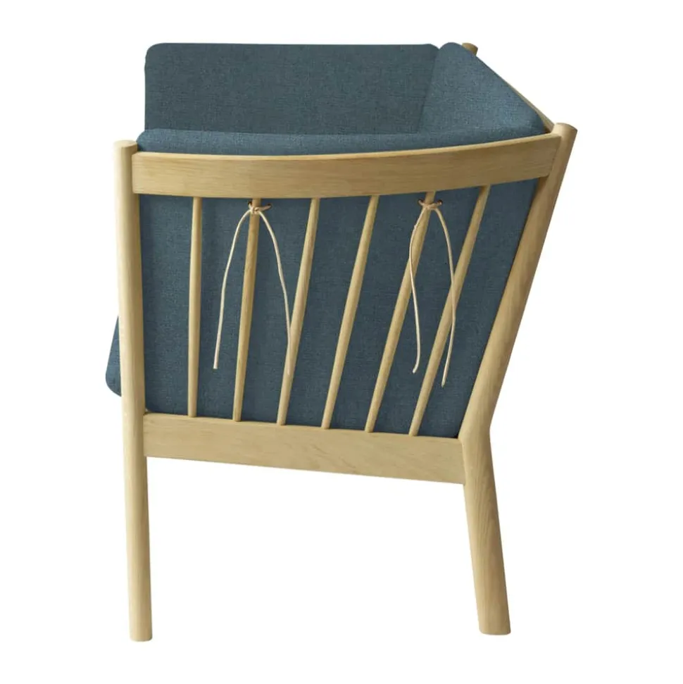 J149 Sofa