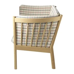 J148 Sofa