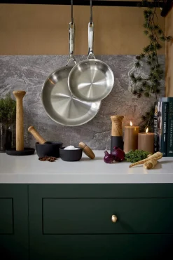Køkkenrulleholder
