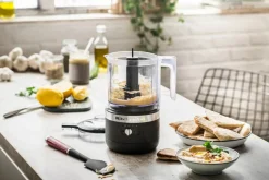 Ledningsfri Foodprocessor 519EBM