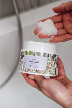 Nordic Moisture & Repair Hårmaske