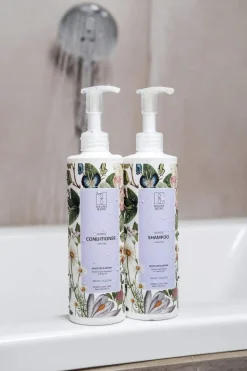 Nordic Moisture & Repair Shampoo