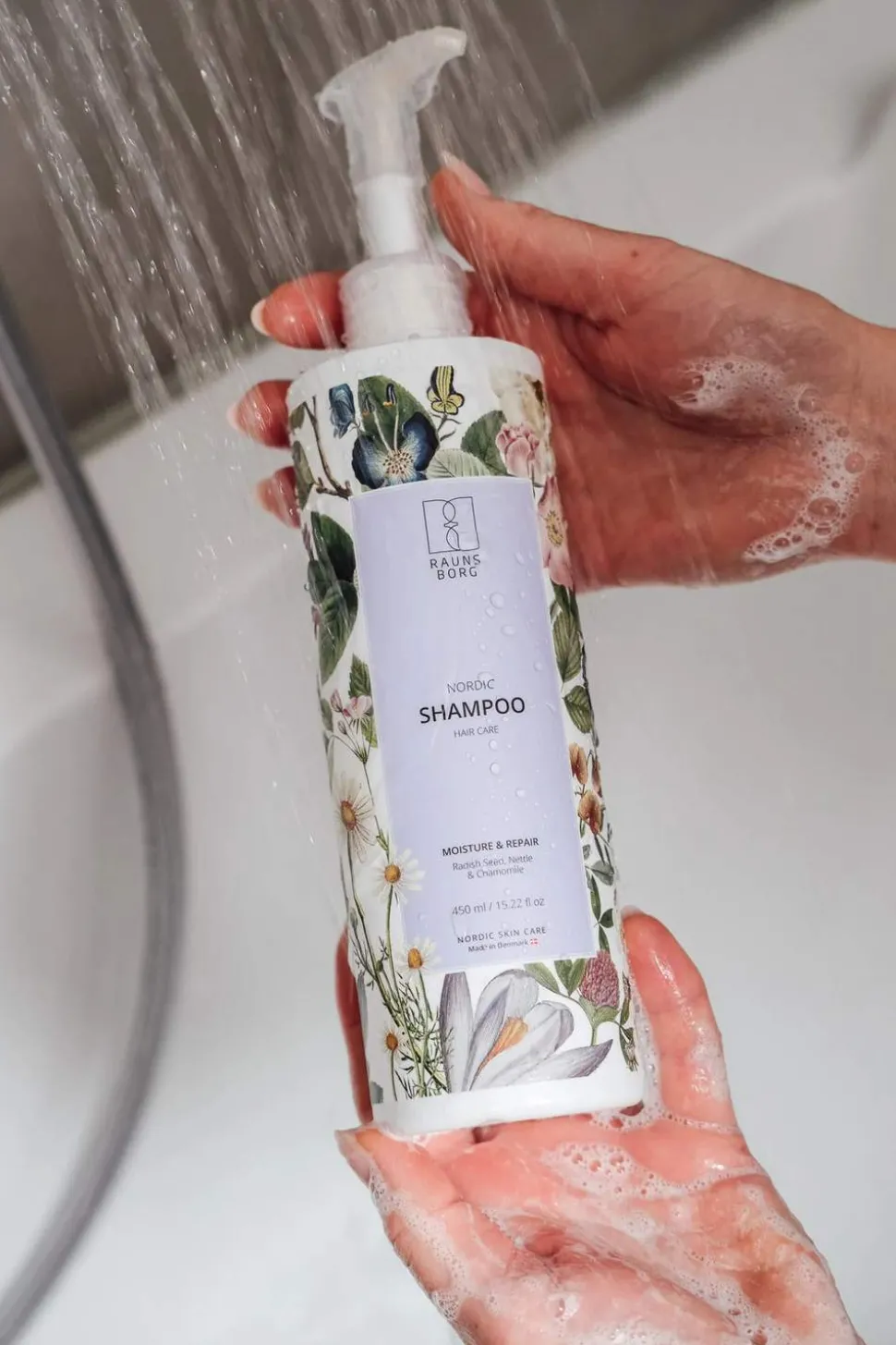 Nordic Moisture & Repair Shampoo