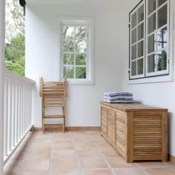 Outdoor/Indoor Louver Hyndeboks