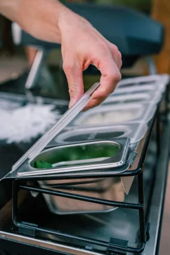 Pizzatopping-station