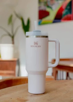 The Quencher H2.0 Flowstate Tumbler