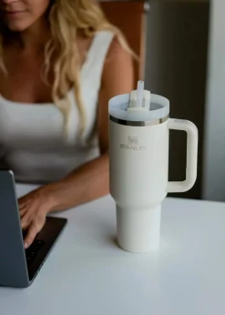 The Quencher H2.0 Flowstate Tumbler