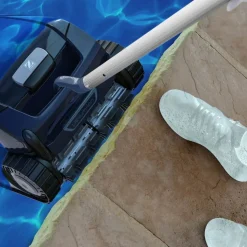 Zodiac Freedom Robot Pool Renser CNX-LI 5220 IQ